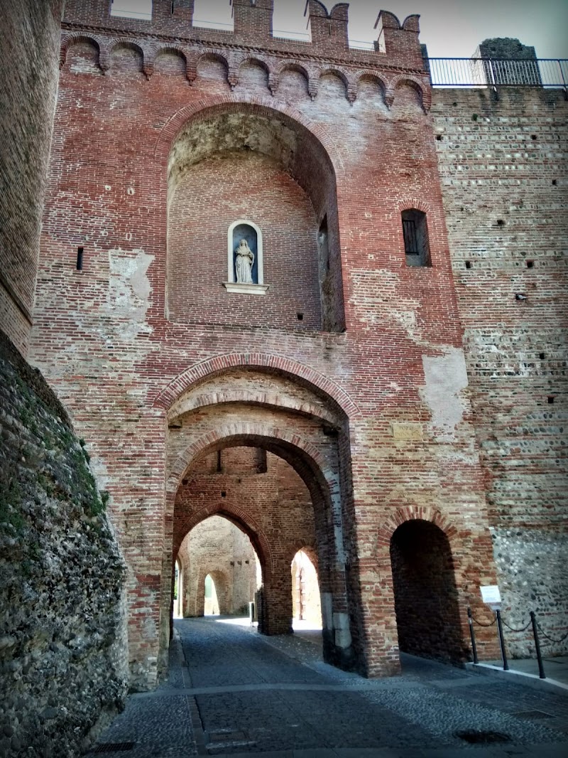 entriamo insieme chi viene con me' di elena_mainardi