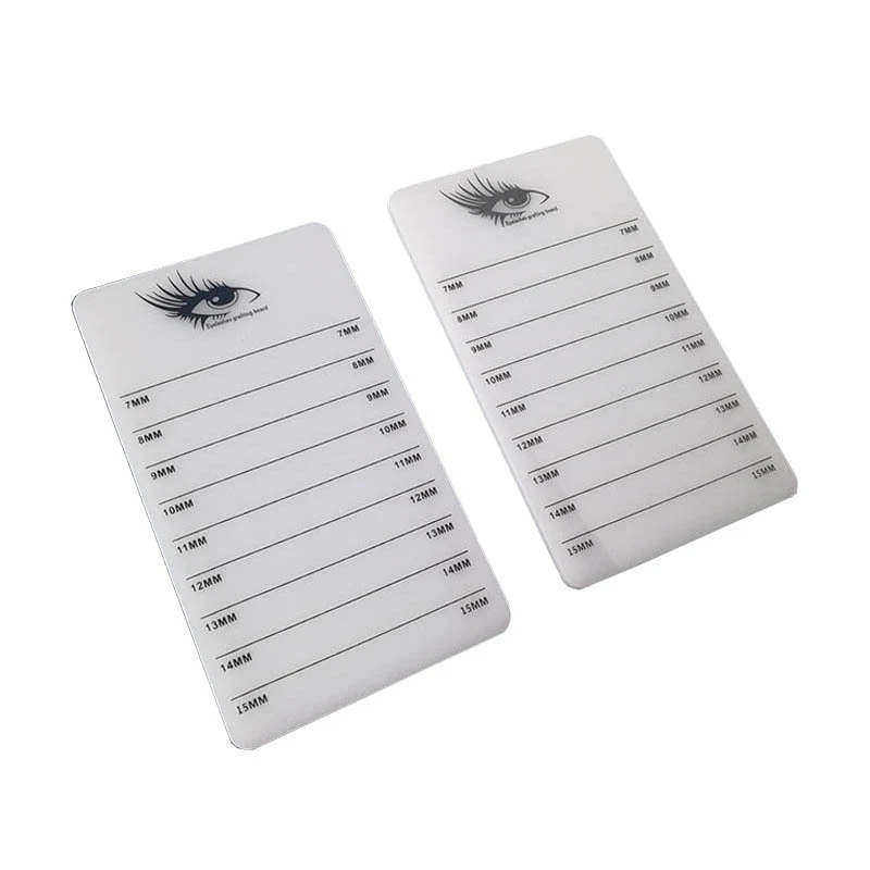 Plateau de greffage de cils en acrylique et station de dépose, pour une application précise, un gain de temps et une organisation parfaite.