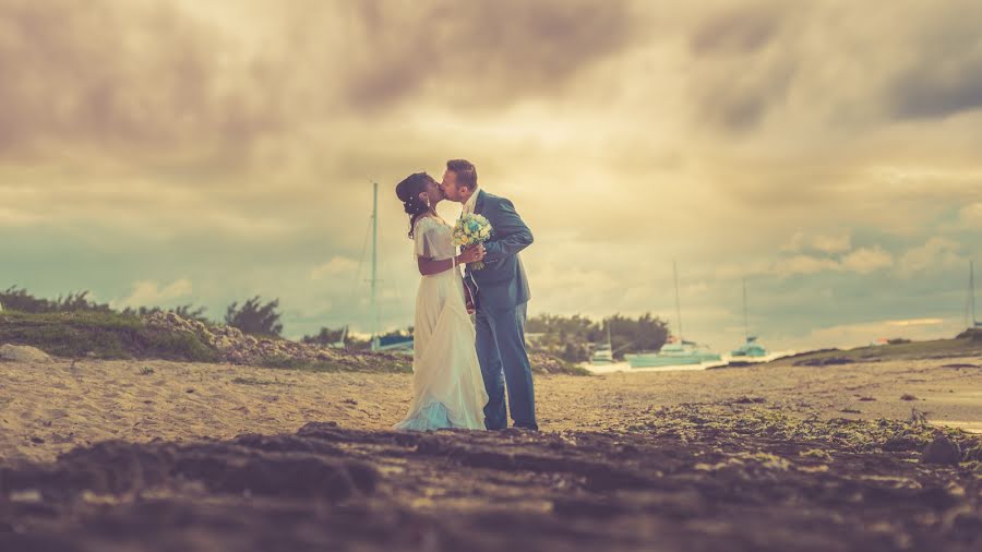 Fotógrafo de bodas Jovanni Li (joflyby). Foto del 3 de octubre 2019