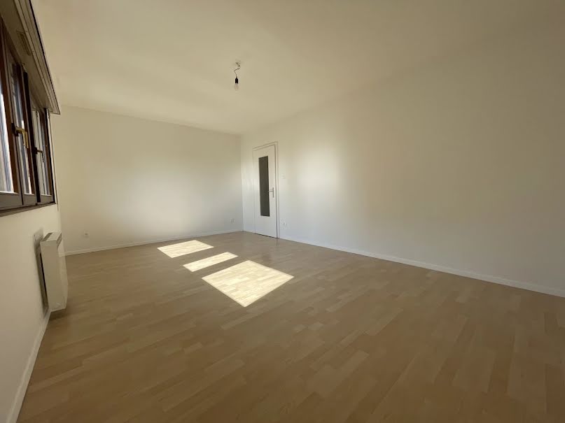 Location  appartement 2 pièces 56 m² à Strasbourg (67000), 780 €