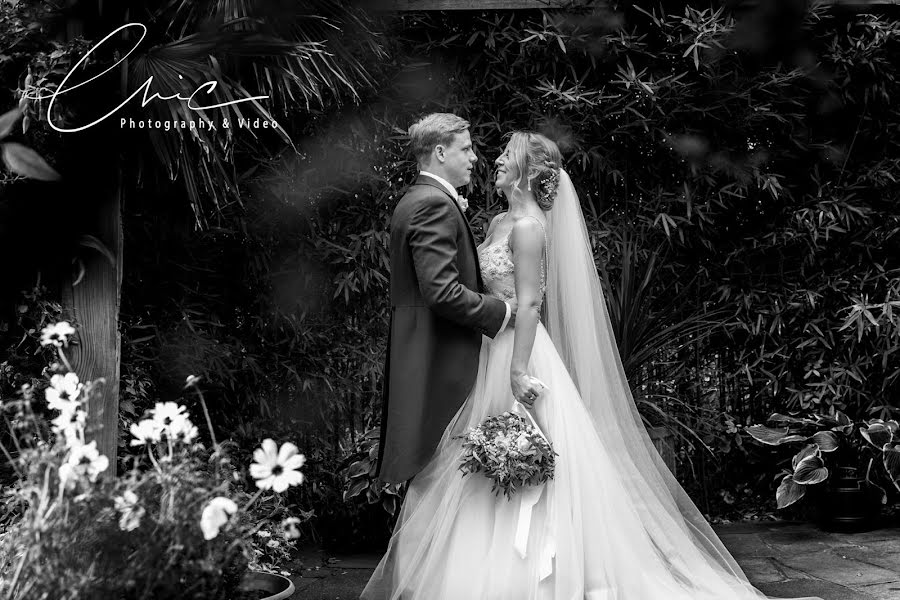 Wedding photographer Andy C Thomas (chicweddingphoto). Photo of 4 May 2023