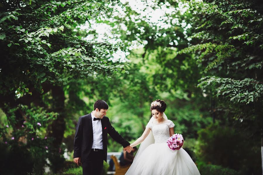 Photographe de mariage Tamerlan Kagermanov (tamerlan5d). Photo du 24 août 2014