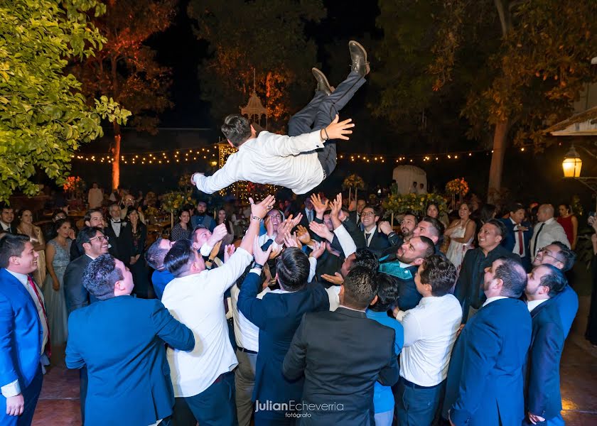 Fotógrafo de bodas Julian Echeverria (recuerdos). Foto del 4 de marzo 2020