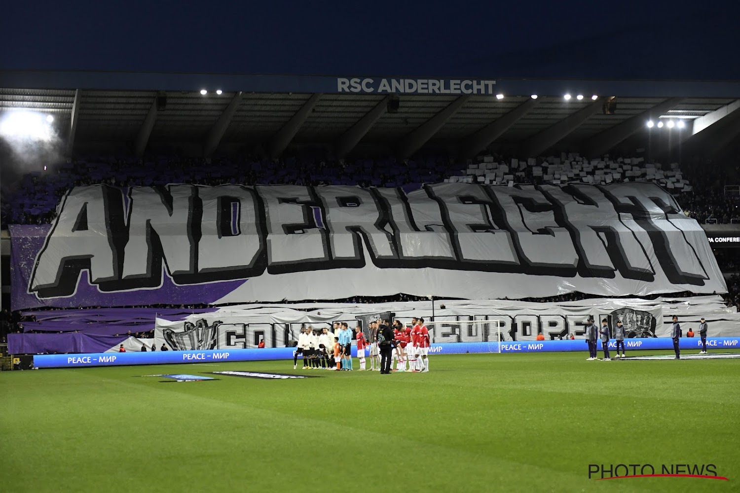 Former Anderlecht club star warns not to consider themselves rich!