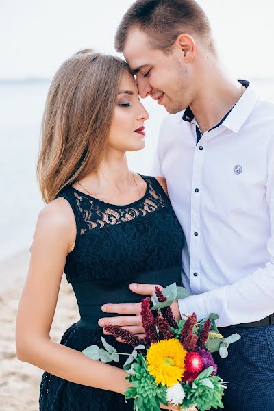 Wedding photographer Ekaterina Khmelevskaya (polska). Photo of 15 January 2017