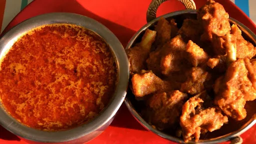 Chicken Malwani Dish