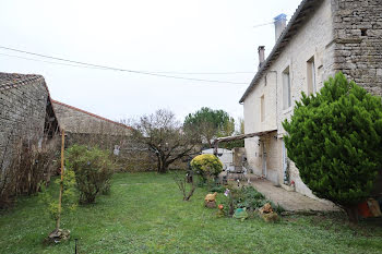 maison à Chef-Boutonne (79)