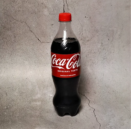 Coke (750ml)