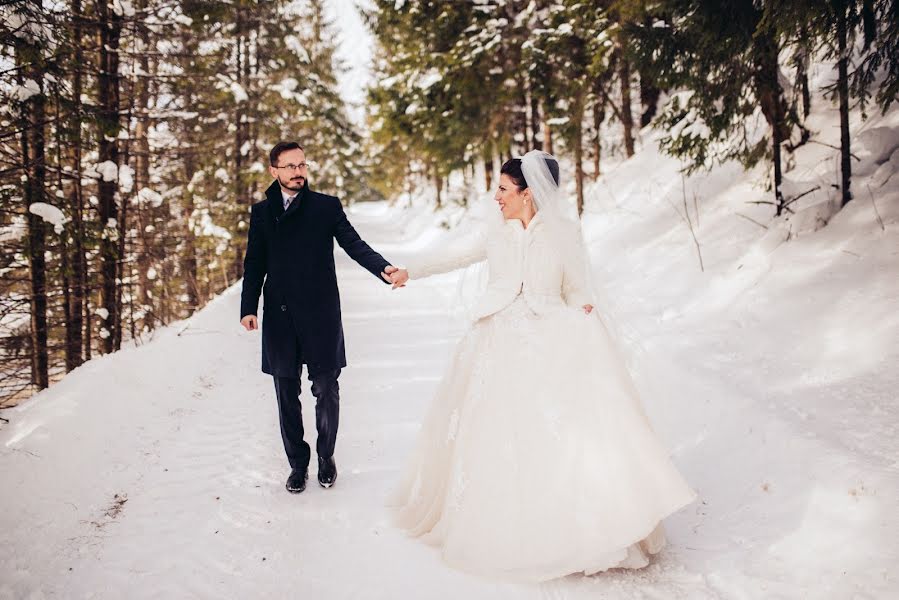 Fotografo di matrimoni Lucia Kerida (keridafoto). Foto del 18 gennaio 2019