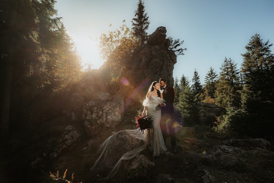 Fotógrafo de casamento Cornel Spoiala (cornelspoiala). Foto de 25 de fevereiro