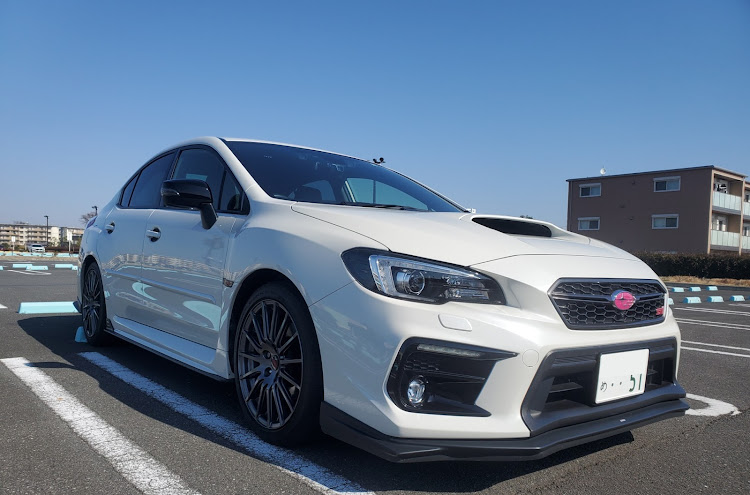 WRX S4の洗車用品紹介・もふもふ・吸水力・泡泡に関するカスタム事例の投稿画像1枚目