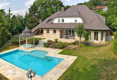 Villa with garden and terrace 2