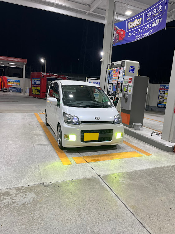 タントカスタムの乗り換え・納車されて一番最初のカスタム・fclカラーチェンジLEDフォグバルブ・これからもよろしくお願いしますに関するカスタム事例の投稿画像5枚目