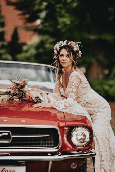 Wedding photographer Rafał Naumczyk (krweddingspl). Photo of 18 September 2022