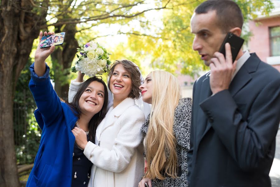 Fotógrafo de casamento Nata Abashidze-Romanovskaya (romanovskaya). Foto de 10 de março 2017