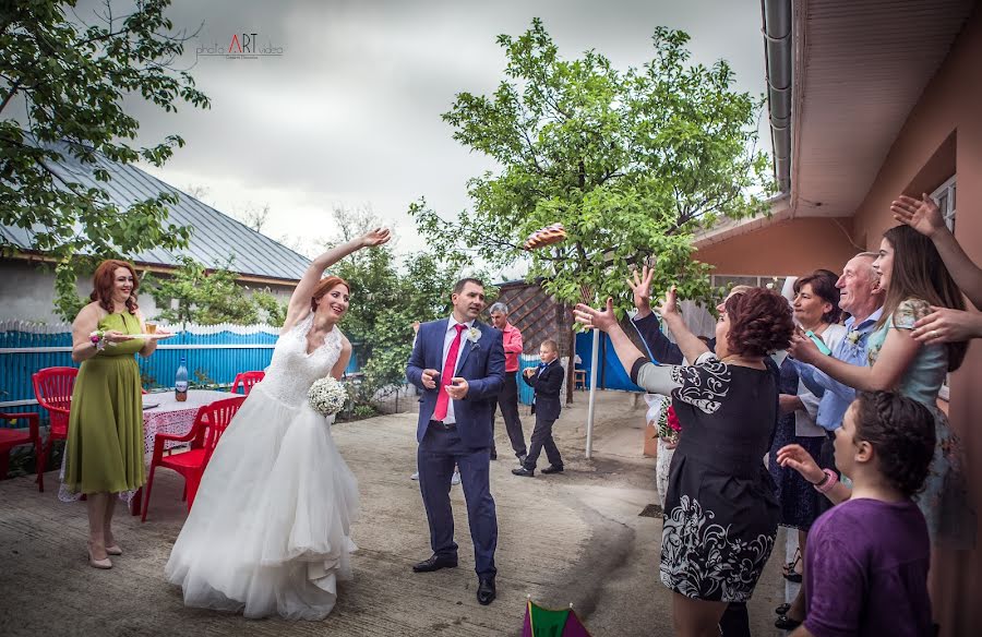 Fotografo di matrimoni Andreea Pavel (andreeapavel). Foto del 16 maggio 2017