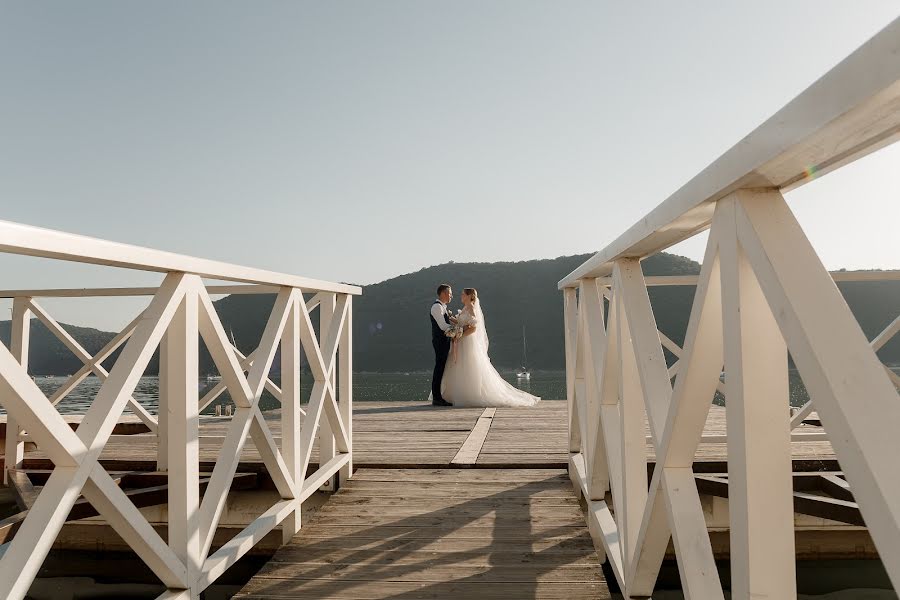 Photographe de mariage Viktoriya Chayka (larumph). Photo du 23 avril 2022