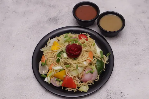 Veg Hakka Noodles