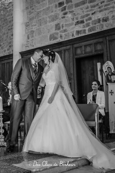 Wedding photographer Virginie Marguier (desclics2bonheur). Photo of 7 October 2017