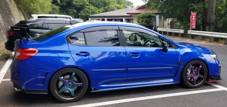 WRX STIのみんなでつくろうホイール図鑑に関するカスタム事例の投稿画像2枚目