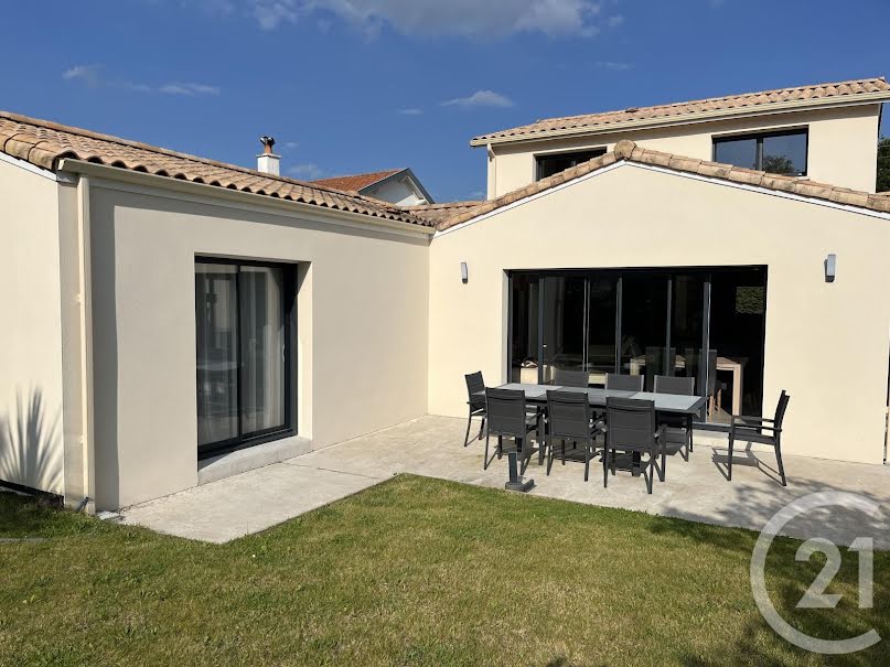 Vente maison 5 pièces 144 m² à Pornic (44210), 786 600 €