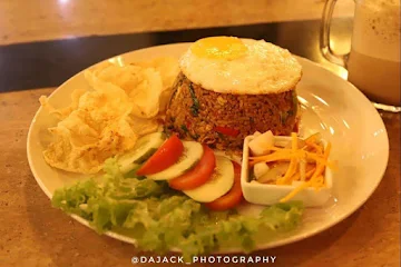 Kay’S Cafe - Pasar Baru Mansion photo 
