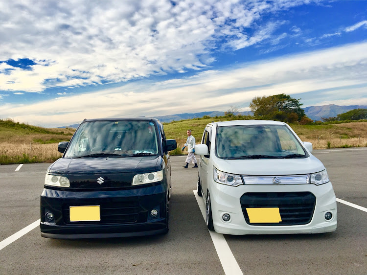 ワゴンRスティングレーのコラボ・熊本MT・カーテン手縫い・レアだよ・暇更新に関するカスタム事例の投稿画像5枚目