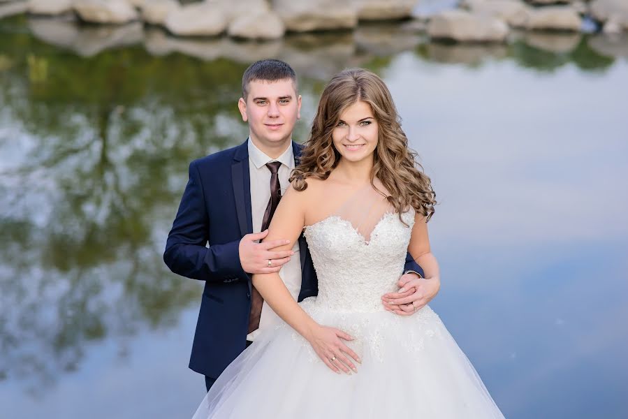 Wedding photographer Alena Belousova (alain). Photo of 10 November 2015