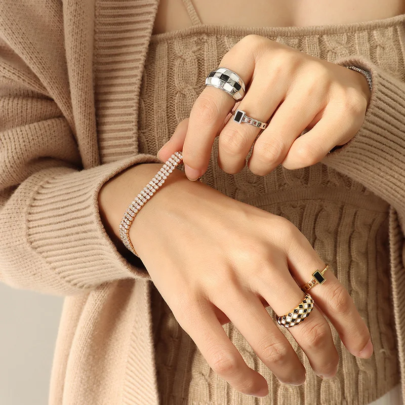 Exotische Geometrische Strass Zirkonia Armband, sprankelende armband voor dames, voegt glamour toe aan elke outfit, schitterende stijl.