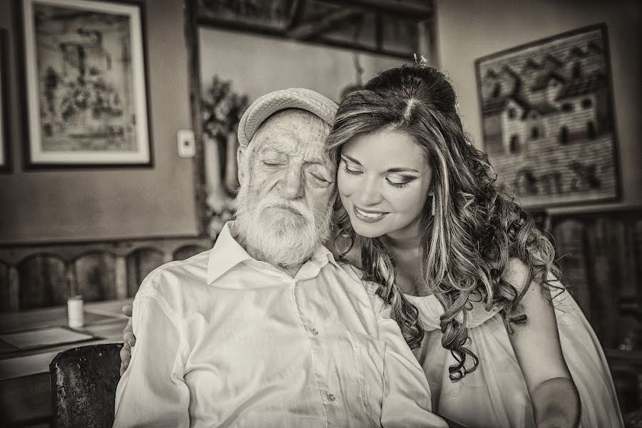 Fotografo di matrimoni Francisco Javier González Pachón (franciscojavie1). Foto del 9 aprile 2016