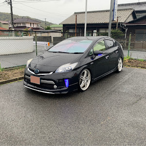 プリウスPHV ZVW35