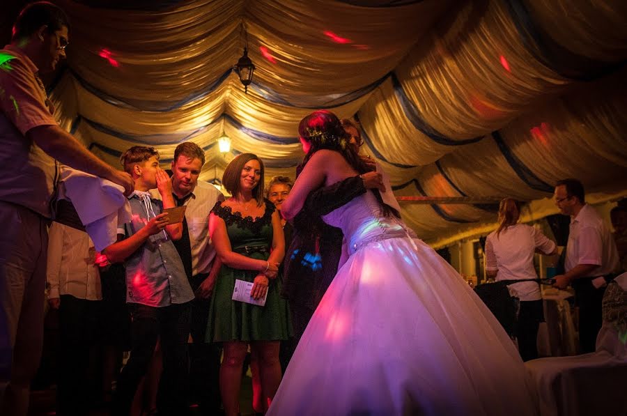 Fotógrafo de casamento Gergely Balla (bsgphoto). Foto de 3 de março 2019