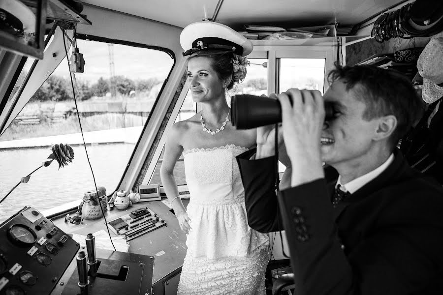 Svatební fotograf Aleksandr Kulaga (kulagalex). Fotografie z 3.září 2015