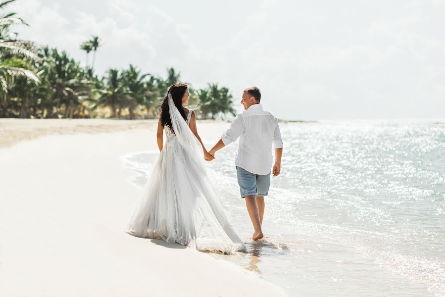 Wedding photographer Irina Savinova (irina-dominicana). Photo of 8 October 2022