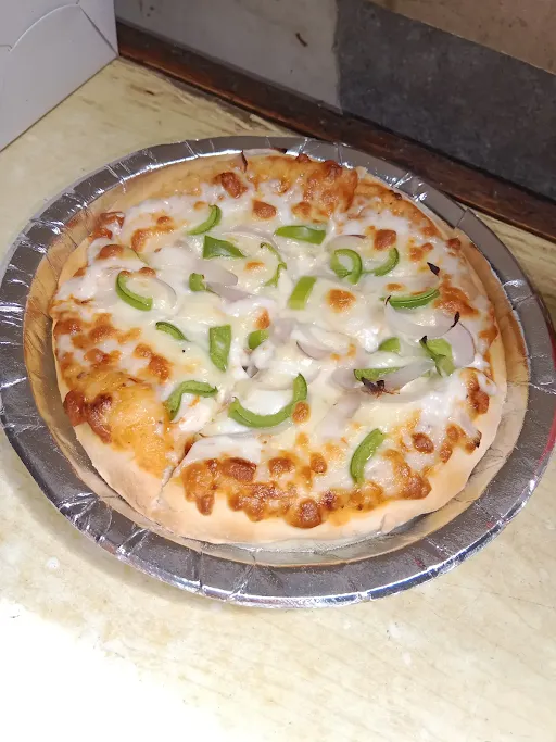 Onion & Capsicum Pizza