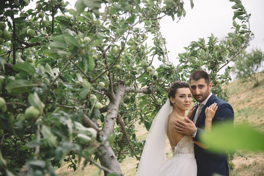 結婚式の写真家Muslim Rzaev (muslim)。2016 7月9日の写真