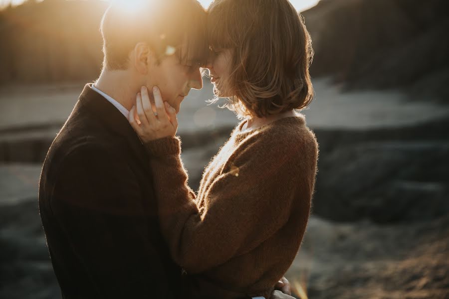 Fotógrafo de casamento Yuliya Kalugina (ju-k). Foto de 16 de junho 2021