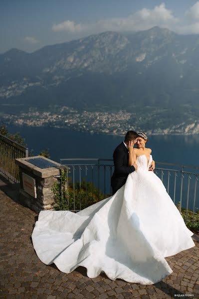 Fotógrafo de casamento Birsan Denis (birsan). Foto de 15 de outubro 2023