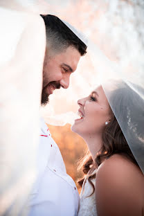 Wedding photographer Kaley Hewitt (briarrosephoto). Photo of 9 January 2022