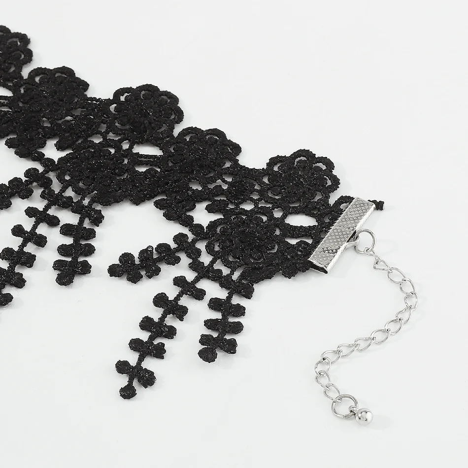 Collier Gothique Simple et Charmant pour Clavicule – Élégance Sombre, Design Minimaliste, Accessoire de Mode Féminine Unique et Tendance
