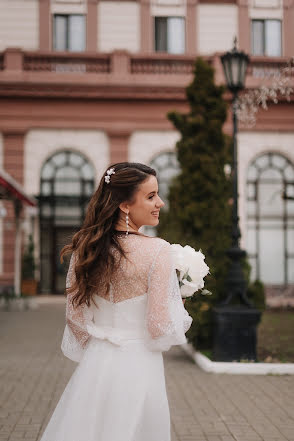 Fotógrafo de casamento Alena Vedutenko (vedutenko). Foto de 22 de março 2022