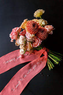 Fotógrafo de casamento Tatyana Oleynikova (foxfoto). Foto de 13 de agosto 2022