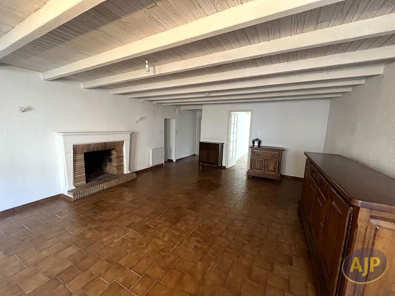 Vente maison 5 pièces 106 m² à Luçon (85400), 179 999 €