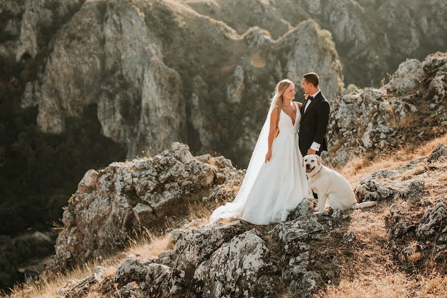 Nhiếp ảnh gia ảnh cưới Loretta Fenesi (lorettartphoto). Ảnh của 13 tháng 9 2022