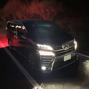 ヴェルファイア AGH30W