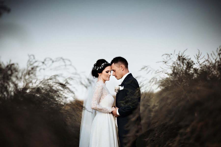 Svadobný fotograf Vitaliy Gumann (happy-day-team). Fotografia publikovaná 15. októbra 2019