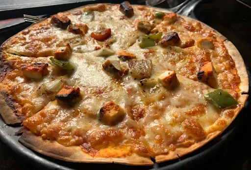 Paneer Makhani Pizza