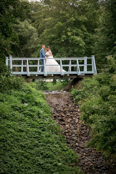 Wedding photographer Ekaterina Kutuzova (kutuzoffa). Photo of 31 July 2019