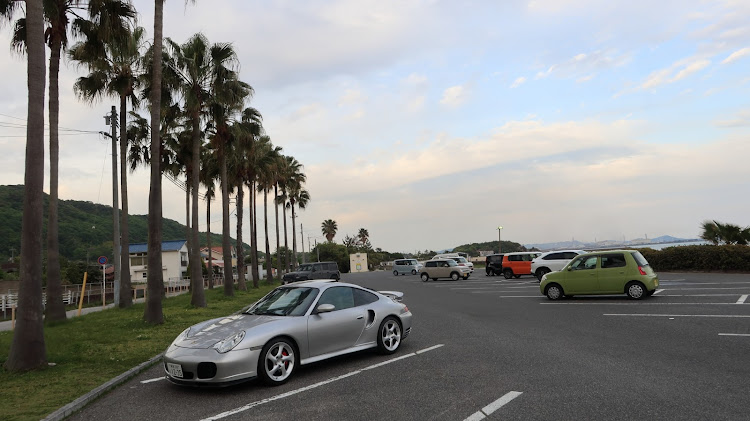 996ターボのI like silver💖・最高かよ❤・モデル撮影・モデル募集中・5月もよろしくお願いしますに関するカスタム事例の投稿画像5枚目
