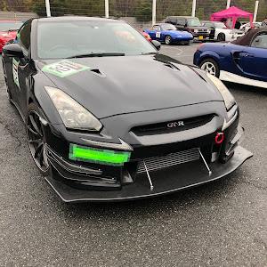 NISSAN GT-R R35